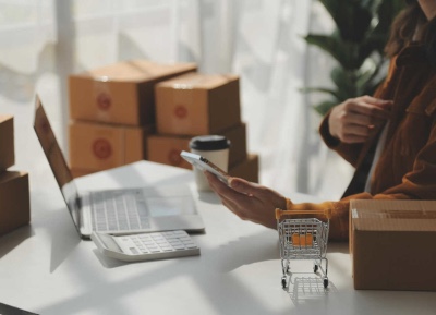 Dropshipping – jak zacząć i odnieść sukces w biznesie internetowym